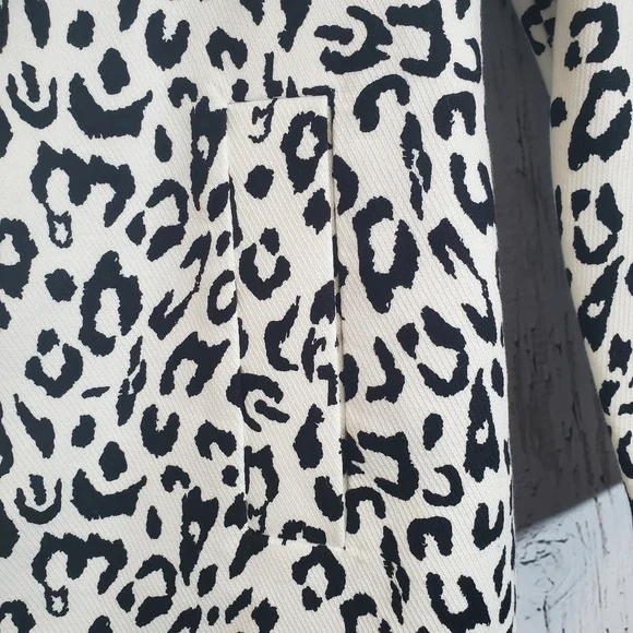 Liz Claiborne coat - Picture 3 of 8